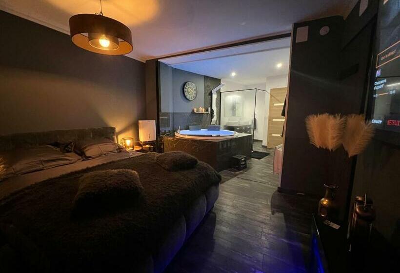 민박 Luxury Room