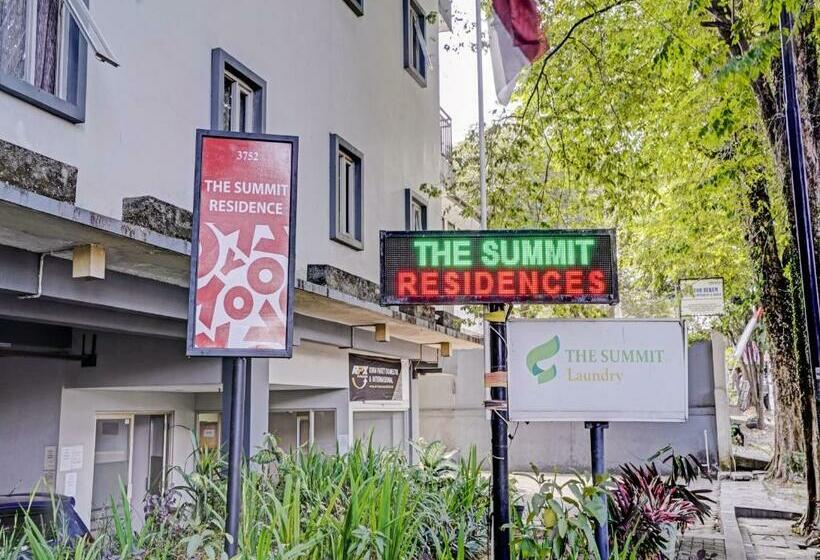 پانسیون The Summit Residence