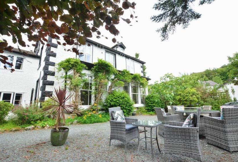 مبيت وإفطار Fairfield House And Gardens