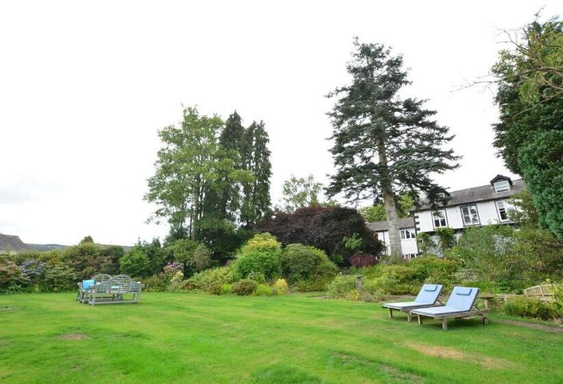 مبيت وإفطار Fairfield House And Gardens