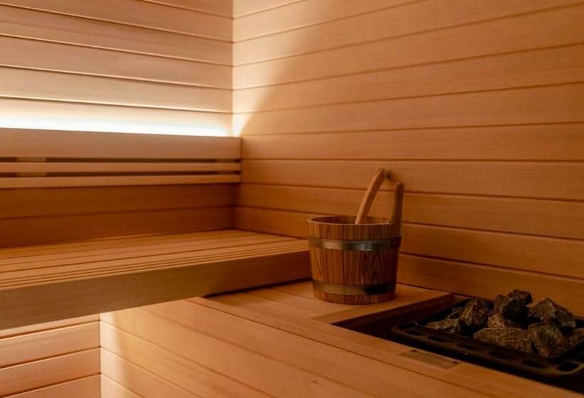 ベッドアンドブレックファースト Parco Reala // Rural   Luxury   Rooms