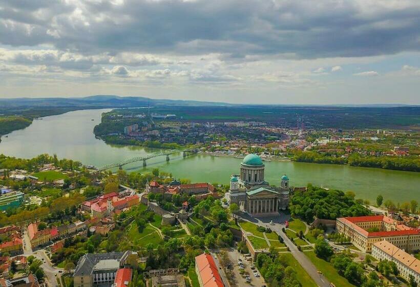 민박 Szent Kristóf Panzió