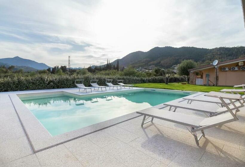 هتل Agriturismo Sa Jana Holidays Adults Only