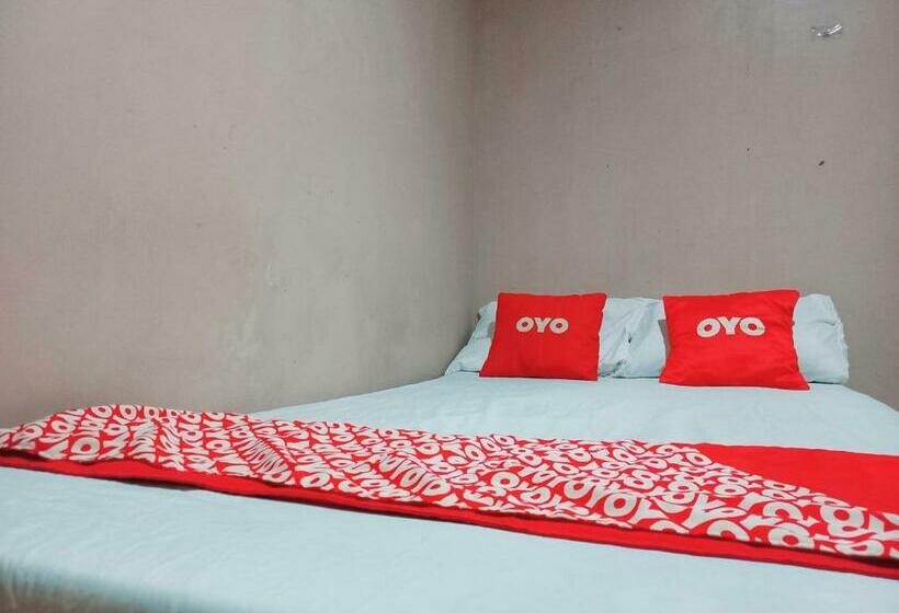 هتل Spot On 91336 Guesthouse Tarumanegara
