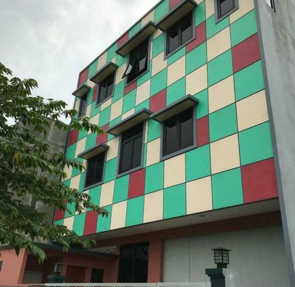 هتل Spot On 91336 Guesthouse Tarumanegara