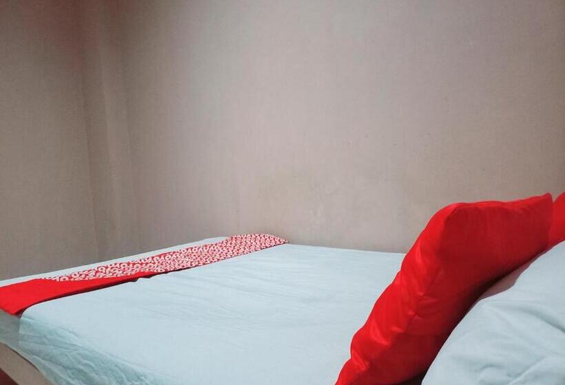 هتل Spot On 91336 Guesthouse Tarumanegara