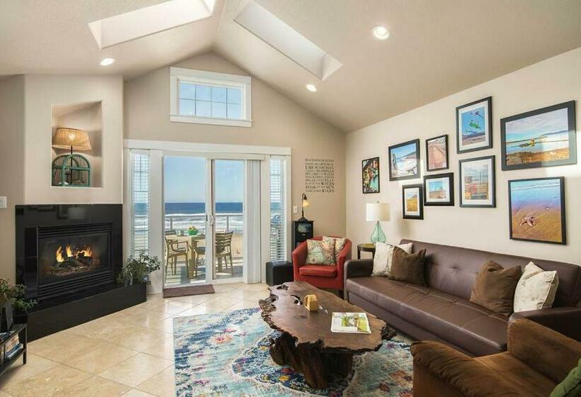 Moonlight By Avantstay Modern Home W Views Direct Access To Rockaway Beach