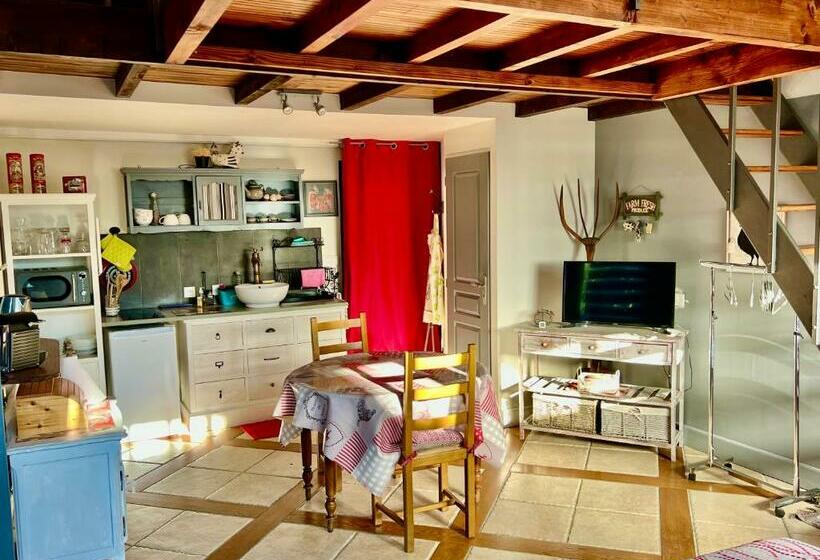 פנסיון Domaine Feuillet