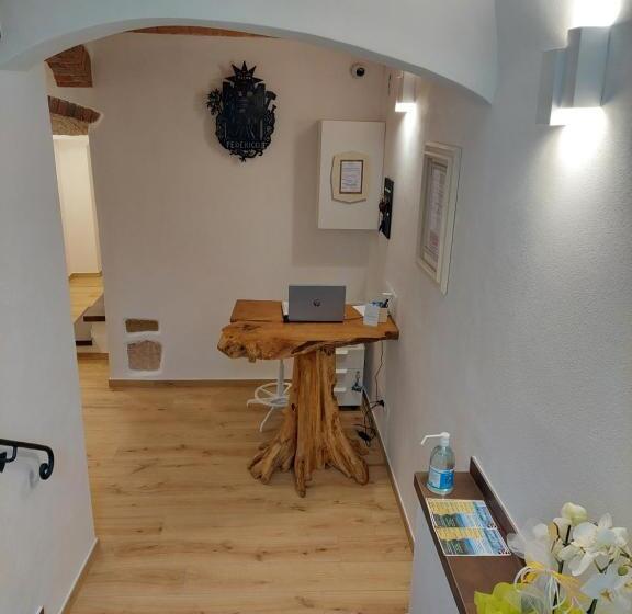 פנסיון Federico Ii   Rooms And Breakfast