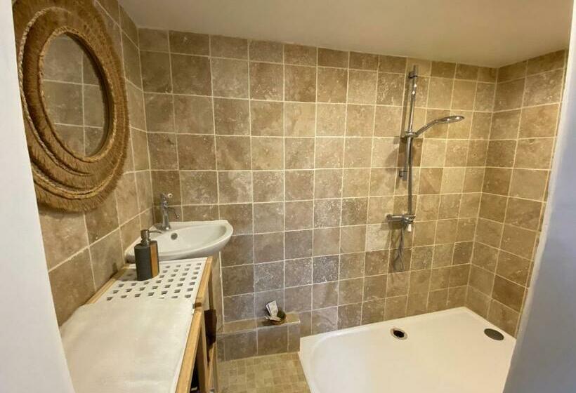 بنسيون Villa Verde   Gîte   Possibilité Table D Hôte