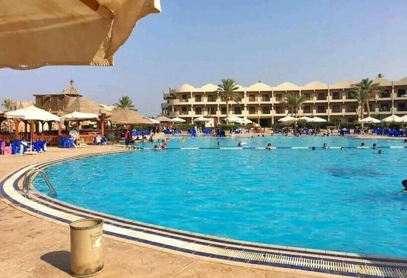 قرية الحياة السياحية