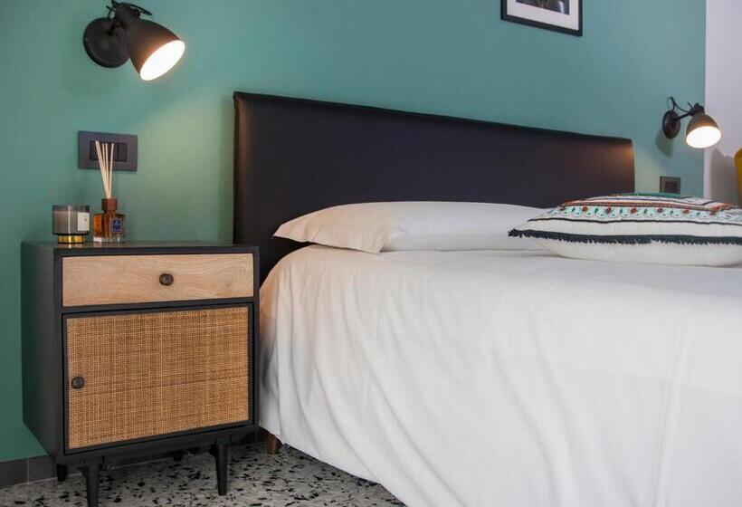 צימר Moncrivel Rooms & Relax