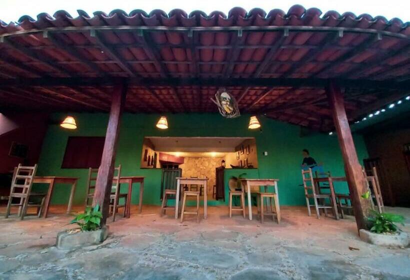 Bituca Hostel Café