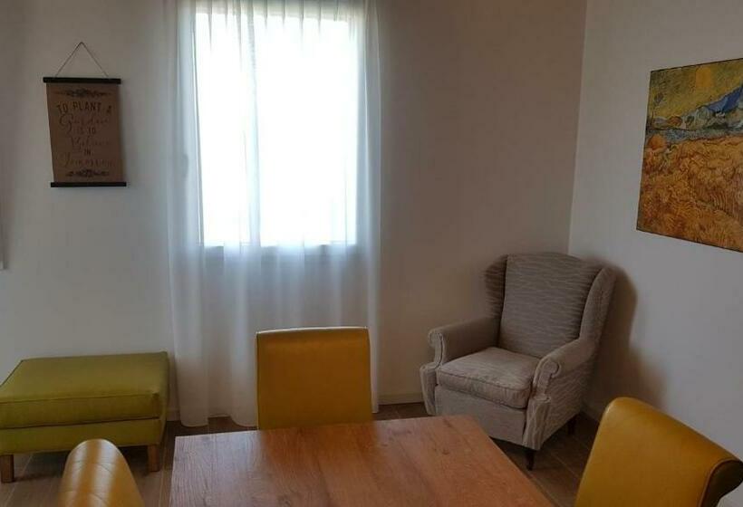 هتل Agriturismo Resort Il Foionco