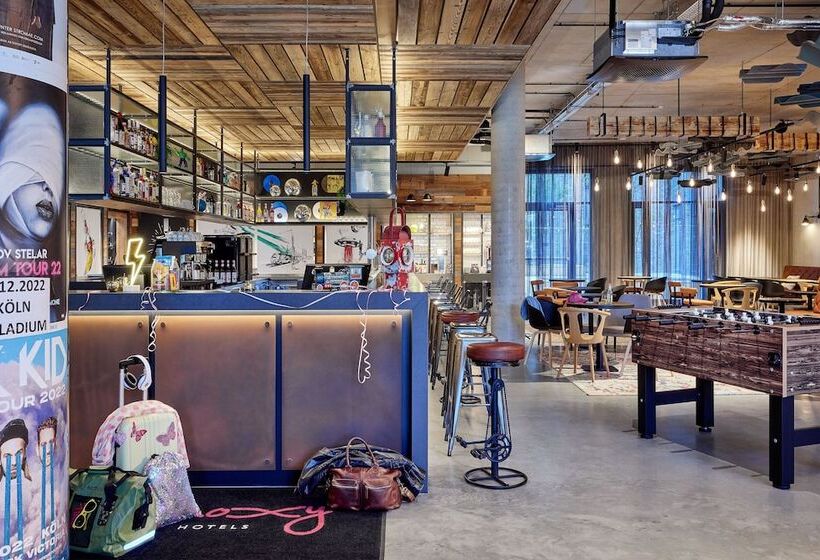 호텔 Moxy Cologne Muelheim