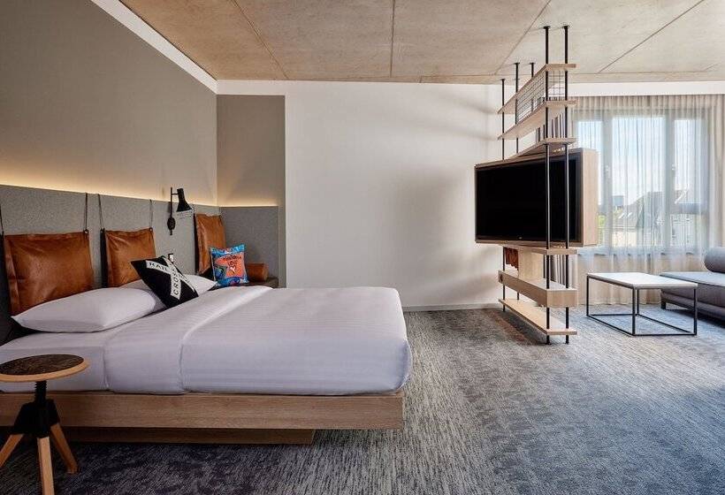 호텔 Moxy Cologne Muelheim