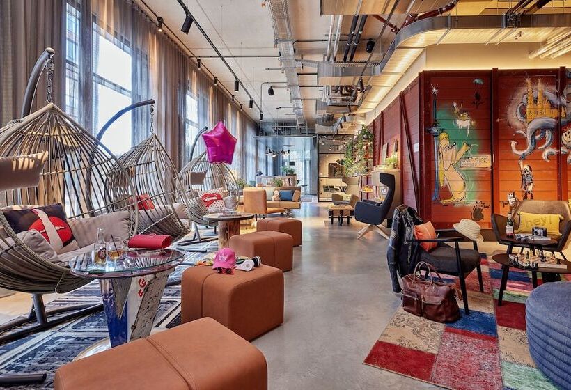 호텔 Moxy Cologne Muelheim