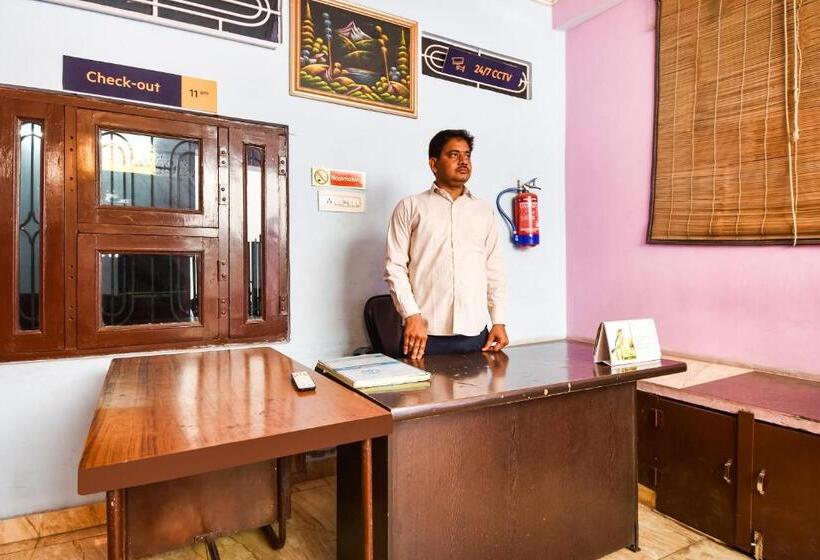 호텔 Oyo 89317 Rajputana Homestay