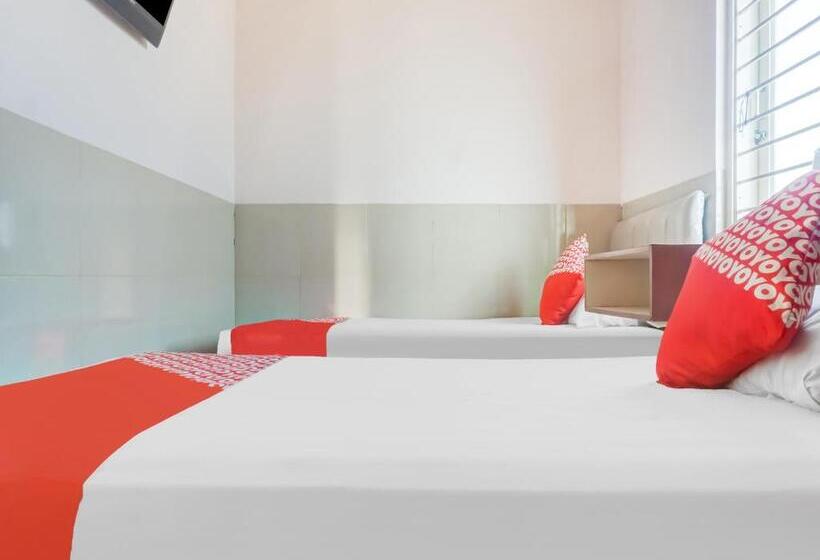 هتل Oyo 91316 Hh Guest House Makassar
