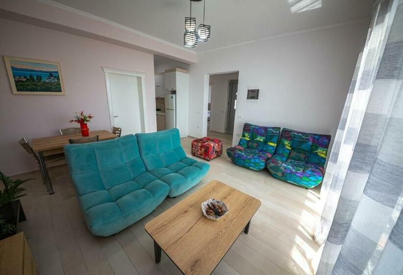 פנסיון Villa 69   Jonufer