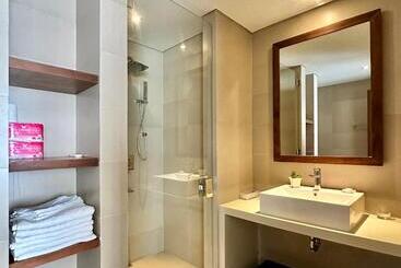 A La Carte Private Apt With Infinity Pool In Da Nang