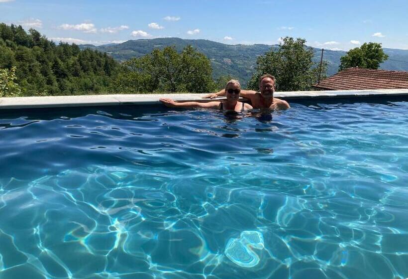 민박 Agriturismo La Collina Degli Scoiattoli