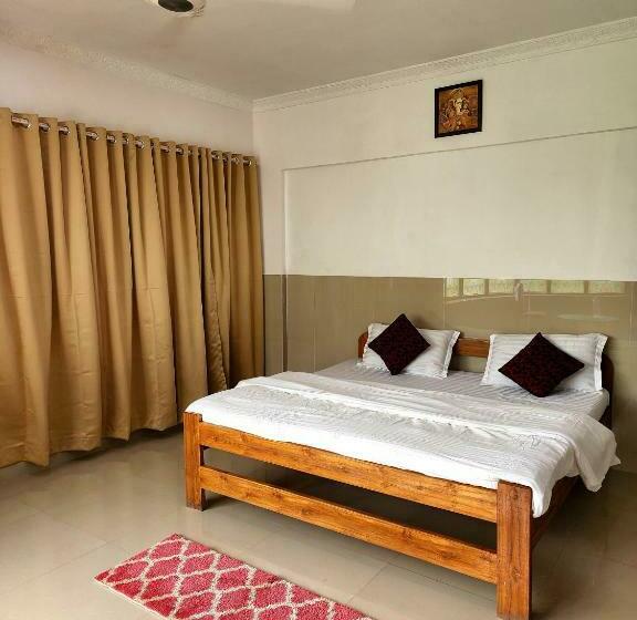 هتل Sky Villa Residency