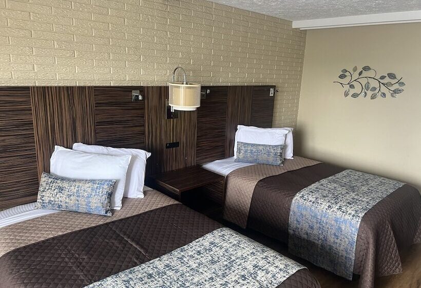 בית מלון כפרי Towne Inn
