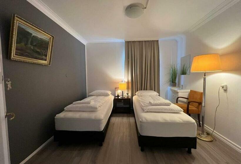 پانسیون Kastali Guesthouse