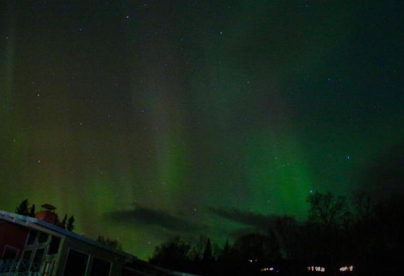 تختخواب و صبحانه Alaska Halcyon Heights Inn