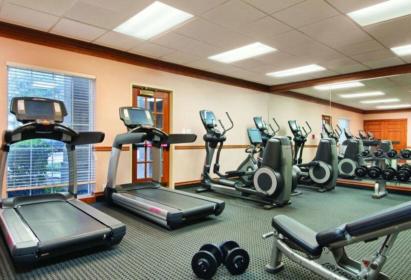 مسافرخانه Hyatt House Dallas Addison