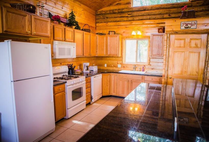 هتل Anglers Lodge