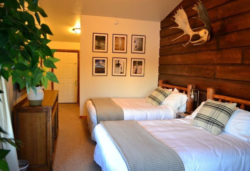 هتل Anglers Lodge