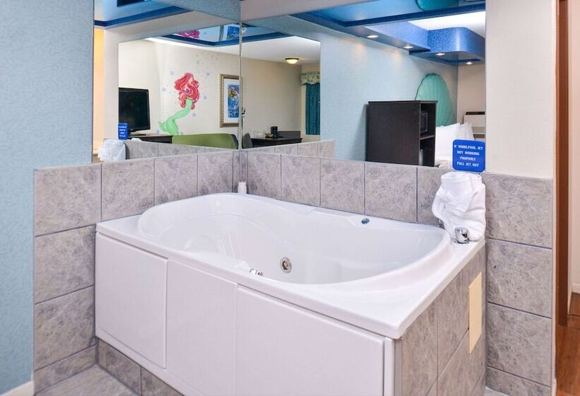 Atlantis Family Waterpark Hotel, Ascend Hotel Collection