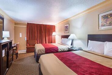 هتل Parkway Inn Of Birmingham