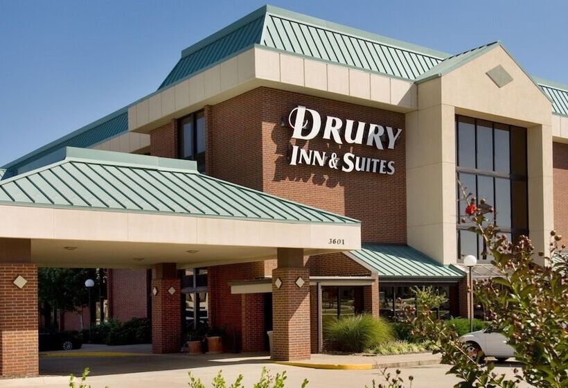 هتل Drury Inn & Suites Joplin