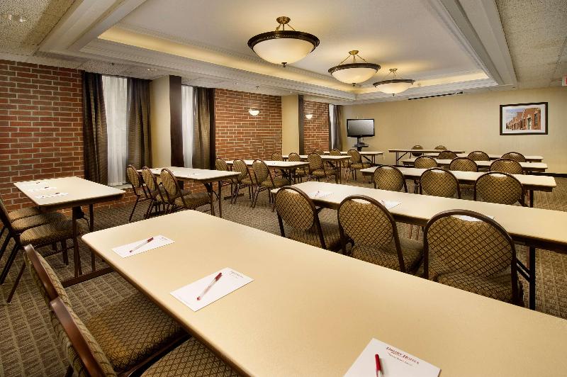 هتل Drury Inn & Suites Springfield