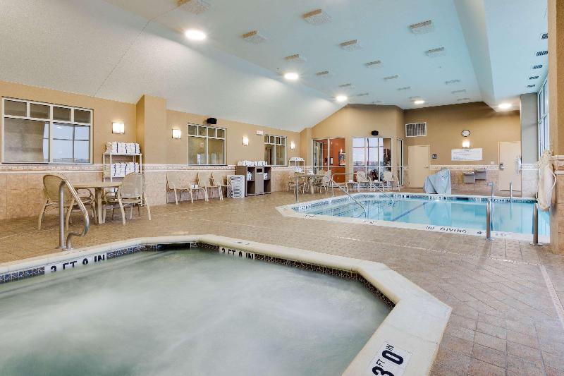 فندق Drury Inn & Suites St. Louis/o Fallon, Il