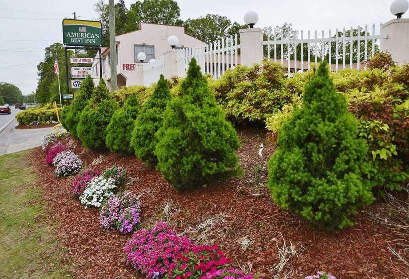 هتل Econo Lodge Calhoun North Damascus