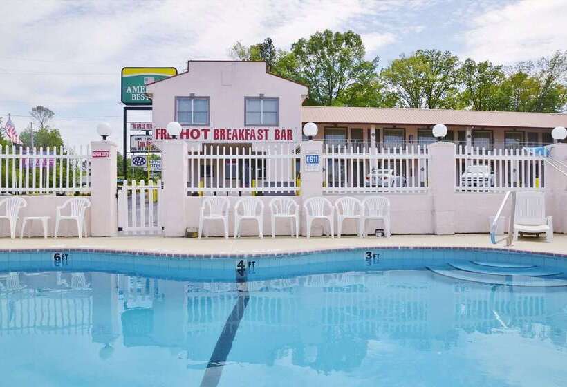 هتل Econo Lodge Calhoun North Damascus