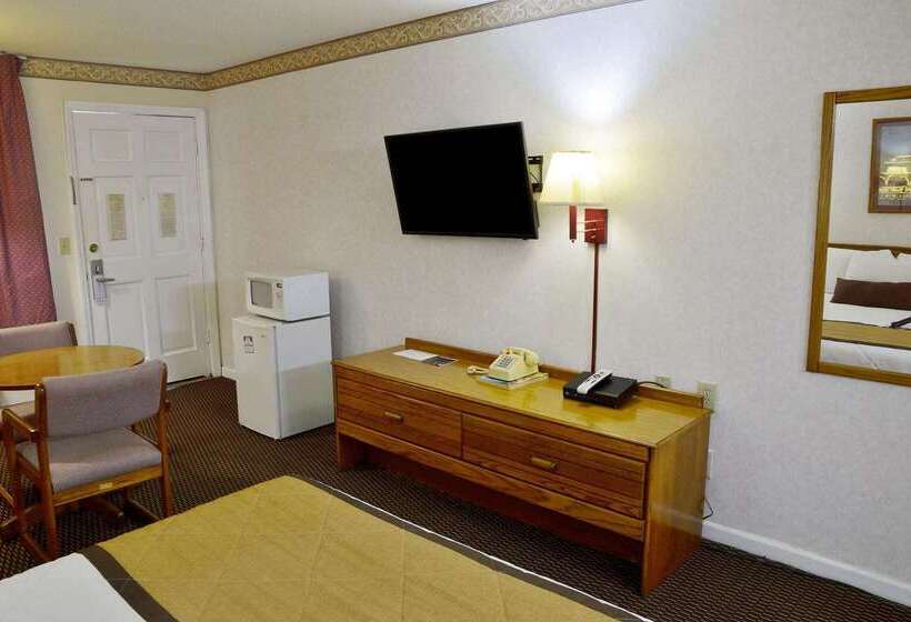 هتل Econo Lodge Calhoun North Damascus