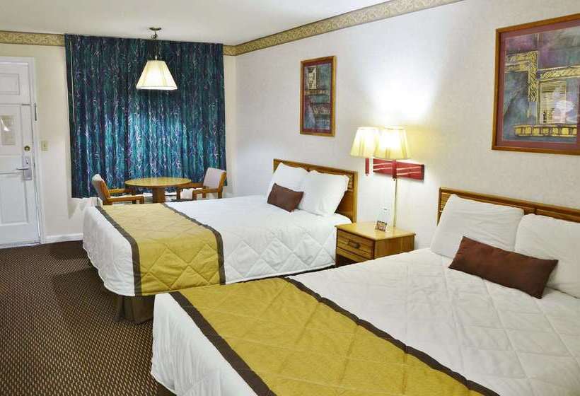 هتل Econo Lodge Calhoun North Damascus