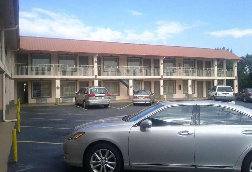 هتل Econo Lodge Calhoun North Damascus