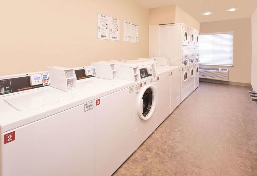 هتل Extended Stay America Select Suites  Jackson  South