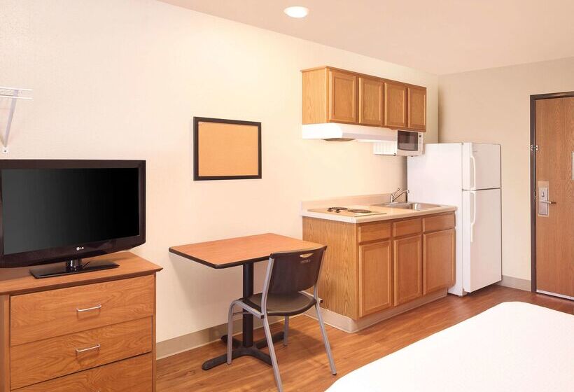 هتل Extended Stay America Select Suites  Jackson  South