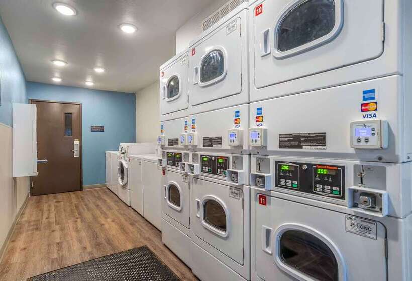 هتل Extended Stay America Select Suites  Jackson  South