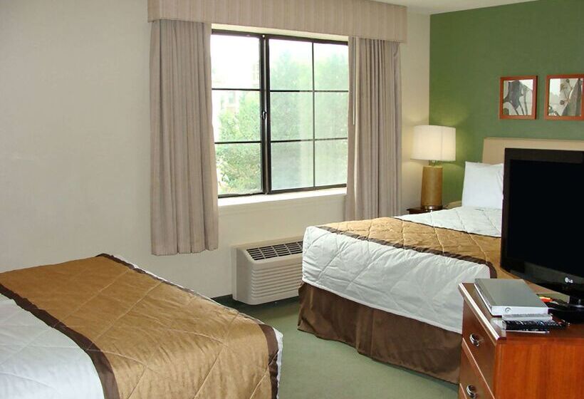 בית מלון כפרי Extended Stay America Select Suites   Newport News   I 64   Jefferson Avenue