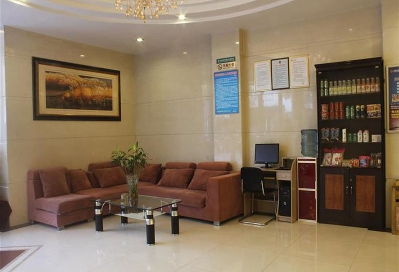 هتل Greentree Inn Bengbu Huaihe Walking Street