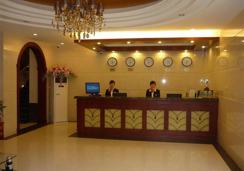 هتل Greentree Inn Bengbu Huaihe Walking Street