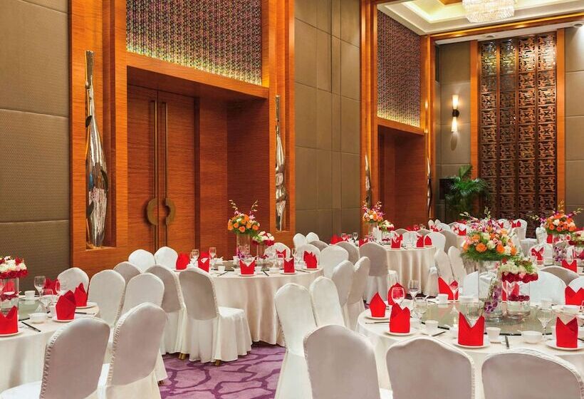 هتل Movenpick  Enshi